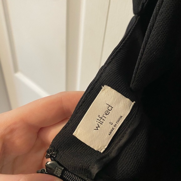 Wilfred Aperature Black Dress Sz. 0 - Picture 5 of 5